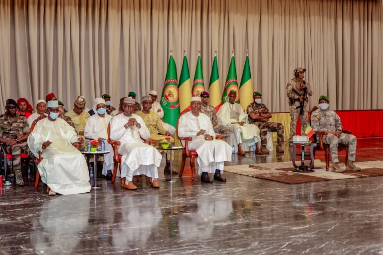 b0a3e7_72f9c64d994a422eb150dc7d1ce9a252~mv2