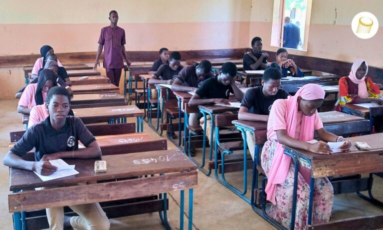 Une-salle-dexamen-du-DEF-a-San